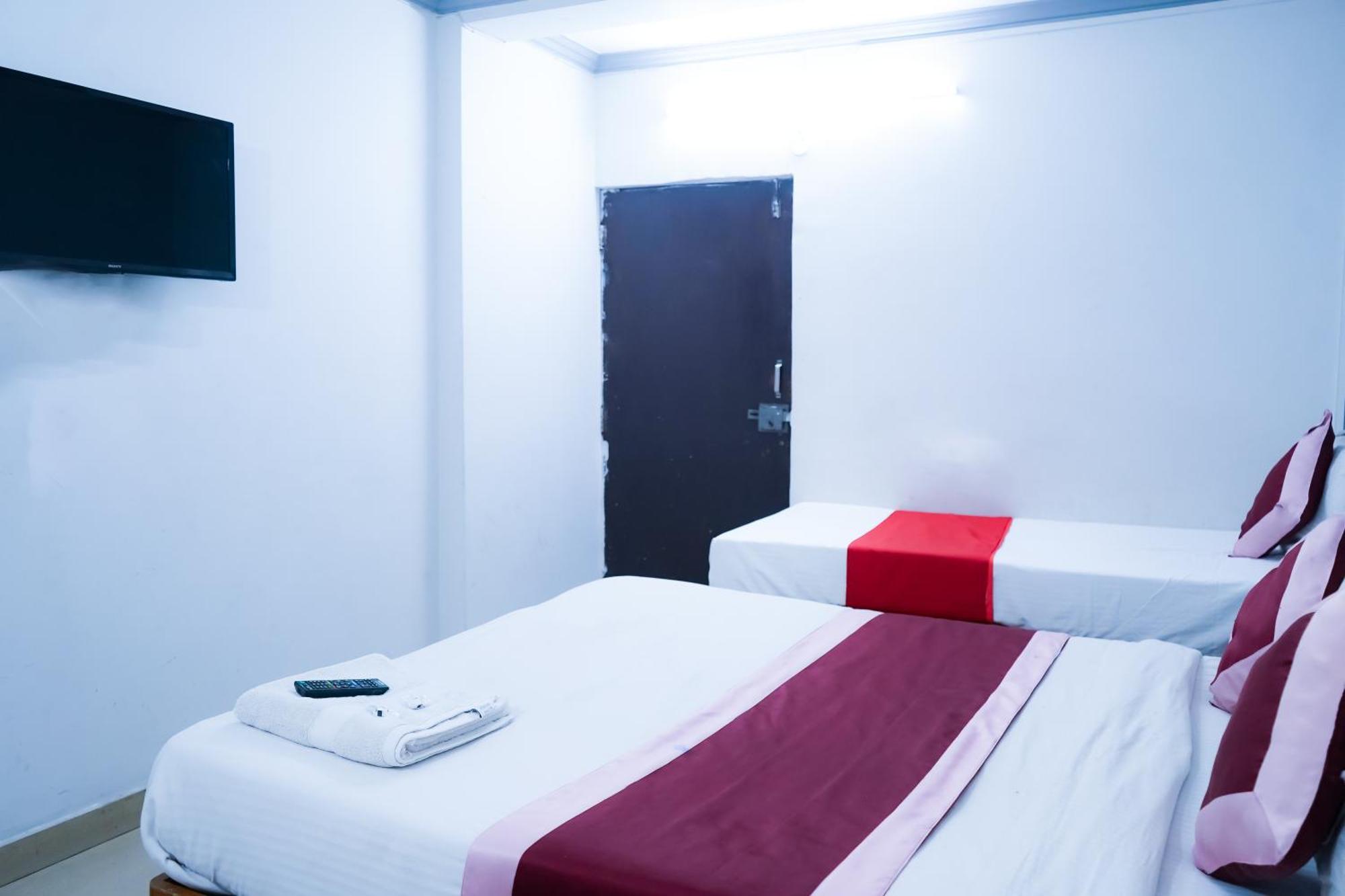 Commodo Residency - Satya Niketan New Delhi